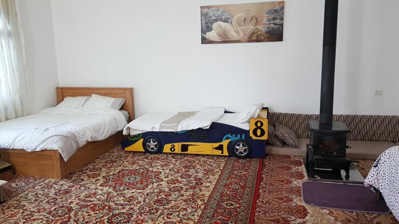 Hermon Accommodation Madždal Šams Exteriér fotografie